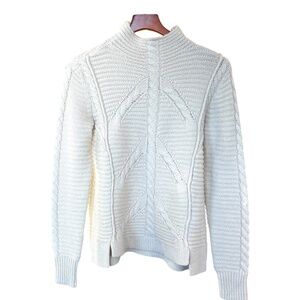 Size Small Gap Cable Knit Mock Neck Cozy Sweater